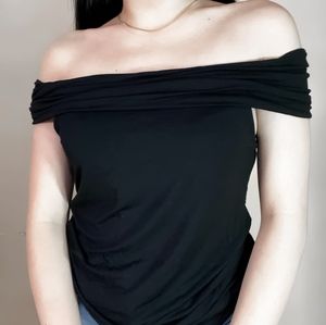 Aritzia Wilfred Black Off-The-Shoulder Blouse